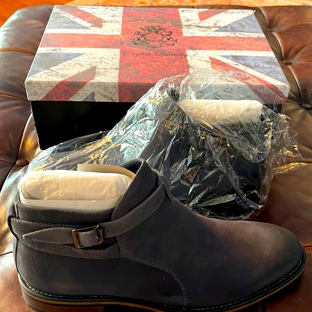 English Laundry Formby Dark Grey Boots